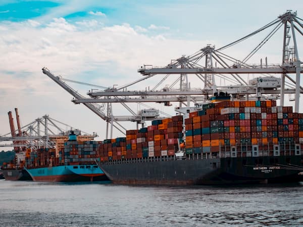 Nigeria’s oil exports rose by 56% in Q3