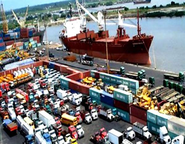 Ports congestion looms over suspension of banks’ import duty collection